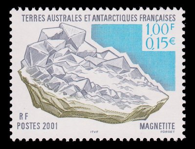 Magnetite - French Southern and Antarctic Lands - 2001 -- 25/03/09